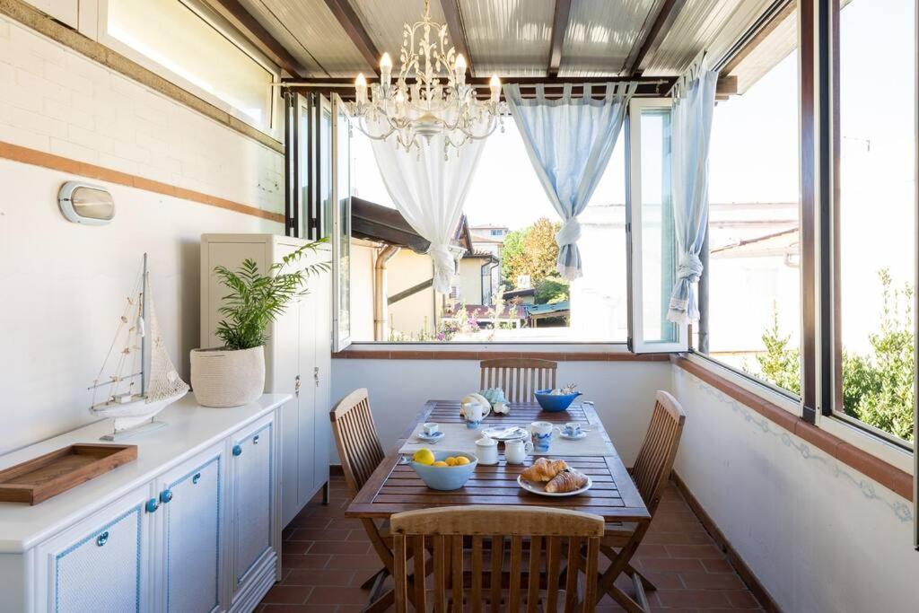 Apartamento Art Of Living 100 Meters From The Sea. Marina di Pietrasanta Exterior foto