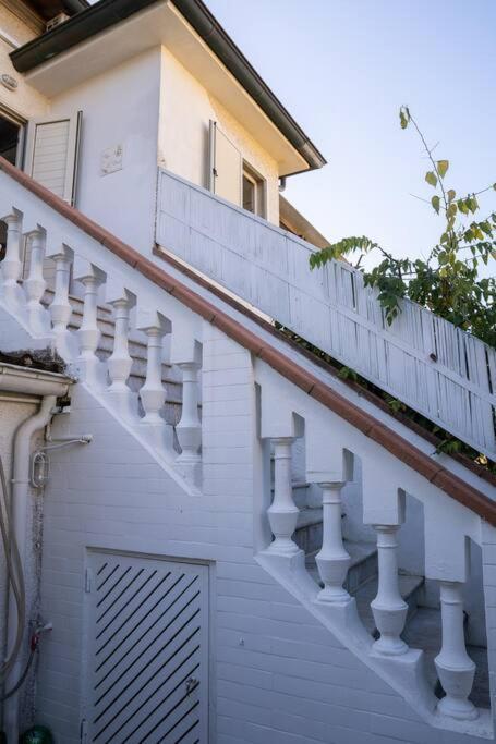 Apartamento Art Of Living 100 Meters From The Sea. Marina di Pietrasanta Exterior foto